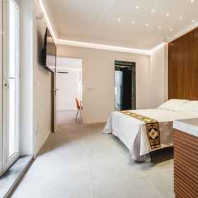 Room 1 อพาร์ตเมนต์โรแมนติก Cutrone โดย Wonderful Italy, โรงแรม & ที่พัก I Capricci di Marisol