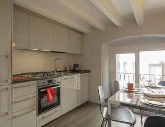 Khác 2 Boutique Apartment in Via Roma by Wonderful Italy