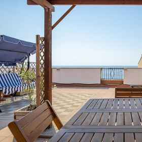 Room 1 Re Dionisio Attic con Terrazza by Wonderful Italy, Santuario della Madonna delle Lacrime Hotels