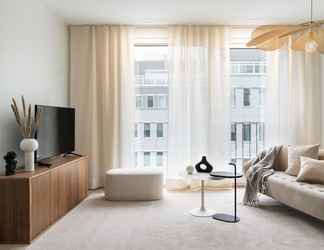 Lainnya 2 New stylish 1br in the heart of the city