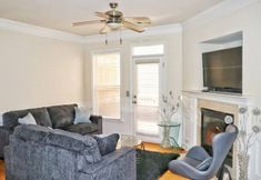 기타 6 Ravishing Downtown Home