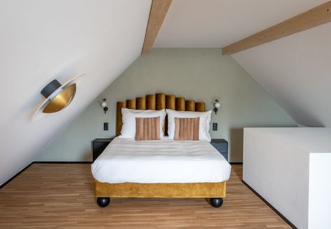 Lain-lain Numa Zurich Craft