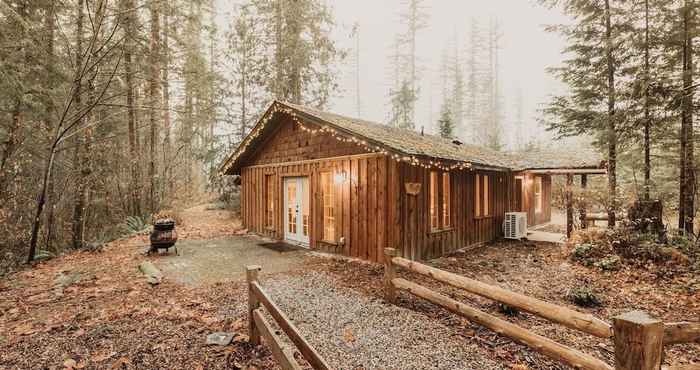 Others 82mf - Wifi - Pets Ok - Wood Stove 2 Bedroom Cabin by Redawning