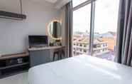 Others 4 Ibis Budget Singapore Gold