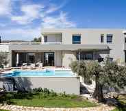 Others 5 Rizes Villa With Private Heated Pool