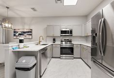 Khác 4 Gold Rest @ Calabay Parc Tower Lake By Shine 412 4 Bedroom Villa