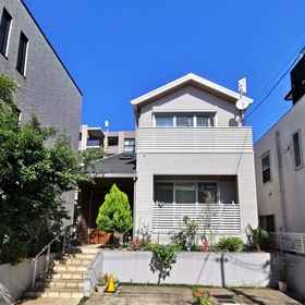 Primary image 1 Bell House, Teru Hair Salon Hotels