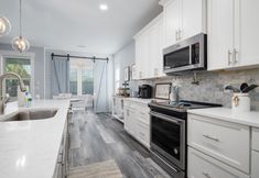 Others 2 Gorgeous 3bd/2.5ba NEW Home w/ Private Heated Pool Steps From Beach!