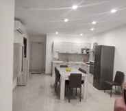 อื่นๆ 7 Beautiful 2 Bed Apartment in Għajnsielem