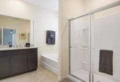 Others 2 Lake View at Solterra Resort 7 Bedrooms, Sleeps 18 7 Villa