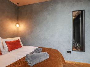 Lain-lain 4 The Old Fish Bar