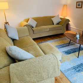 Primary image 1 Elegant 3BD Edwardian Home Warminster, Hotel North Newnton