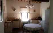 Others 5 Stunning 1-bed House in Castel Cellesi, Italy