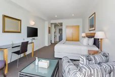 Others Stunning studio -Gym, Pool & Parking Zodiak Stays