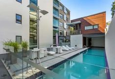 Others 7 Lovely View Apartment - Free Parking, Pool And Gym