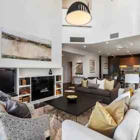 Primary image 1 Penthouse Sophistication On Queen Street, Takapuna Golf Course and Driving Range Hotels