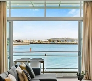 Lain-lain 2 Relaxing Sea Wharf View Apartment