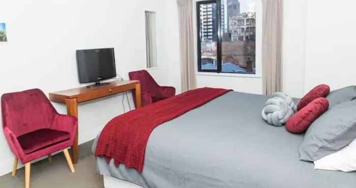 Others Cozy Room With King Bed In Cbd W/ Gym And Pool!