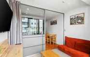 Others 3 Stylish Central City 1-Bedroom With Patio