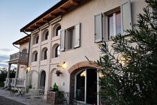 Others THERESA SULLA COLLINA