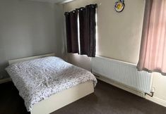 Lain-lain 3 Cosy 2-bed House in Hucknall, Nottingham