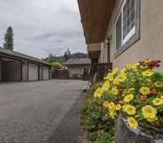 Others 3 Bavarian Mountain Suite 2 Bedroom Condo by Redawning