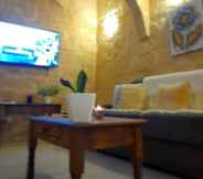 Others 5 Tas Suplu Farmhouse Gozo