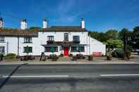 Others Red Lion Parbold