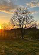 Imej utama Glamping in Stunning Bell Tent in Bohemia