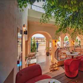 Primary image1La Fonda Heritage Hotel Relais &Châteaux,阿尔考辛飯店