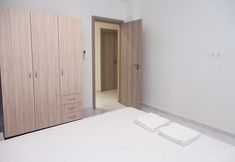 Others 4 3 bedroom apartment at Koridallos square