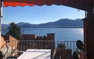 Lain-lain 2 Lavinia Apartment in Oggebbio With Lake View