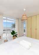 Bilik Stylish and Bright 1 Bedroom Apartment - Camps Bay