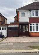 ภาพหลัก Impeccable 3-bed House in Birmingham