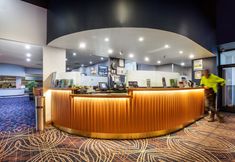 기타 4 Nightcap at Empire Hotel