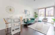 Others 3 Stylish 1 Bedroom Flat in Nine Elms