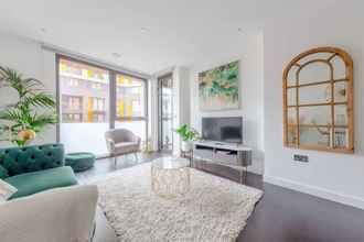 Others 4 Stylish 1 Bedroom Flat in Nine Elms