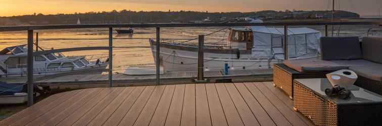 Lain-lain HOUSEBOAT ELEUTHERA