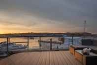 Lain-lain HOUSEBOAT ELEUTHERA