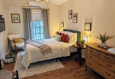 其他 3 Suites On King