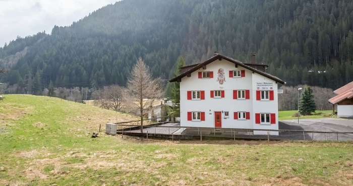 Khác Nice Apartment in Sankt Gallenkirch With Terrace