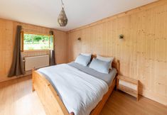 其他 4 Holiday Home in Bievre With Garden