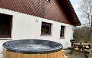 Lainnya 5 Lush Holiday Home in Wallonie With Sauna