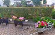 Others 4 Pleasant Apartment in Freital With Terrace