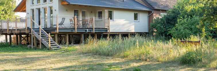 Khác Quiet Holiday Home in Winsen an der Aller With Large Balcony