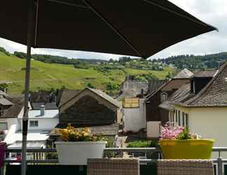 Others 2 Chic Holiday Flat in Trittenheim Between Vineyards