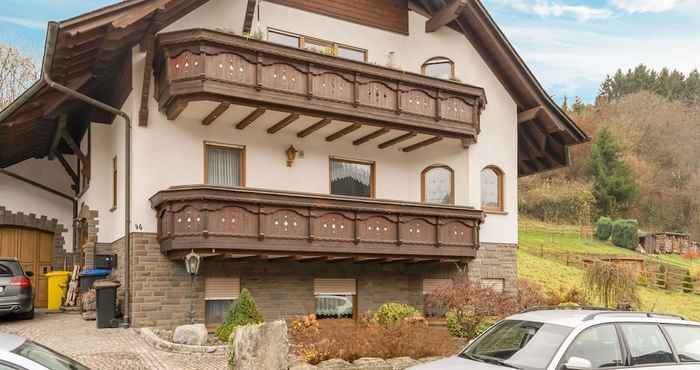 Lainnya Spacious, Cozy Apartment in Adenau at the Nurburgring