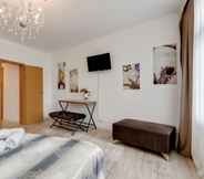 Others 3 Deluxe Apartment in Oberhausen With Breakfast