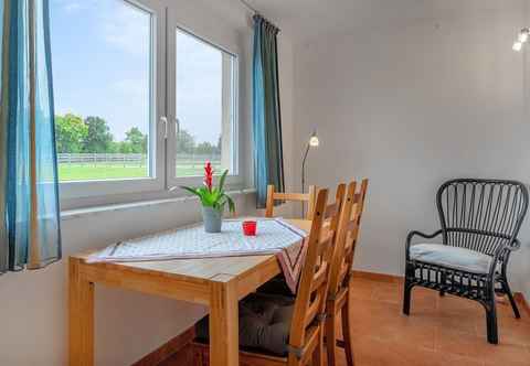 Others Snug Apartment in Baden-wurttemberg With a Garden