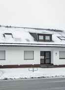 Imej utama Comfortable Flat With Balcony in an Ideal Location in Niederfeld Near Winterberg